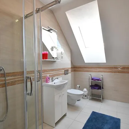 Kenka * ספישסקה סטארה וס