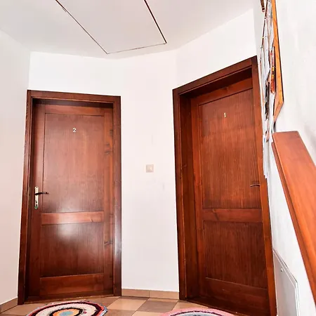 Kenka Apartment *