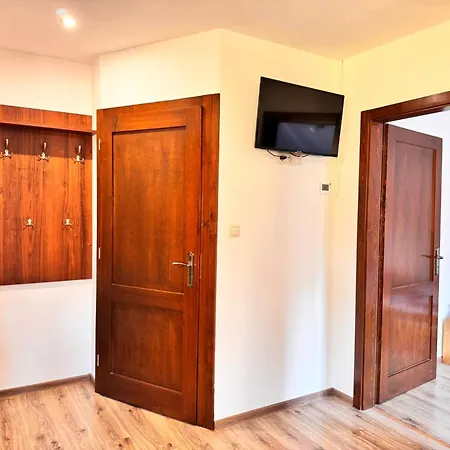 Kenka アパート スピスカ・スタラ・ヴェス