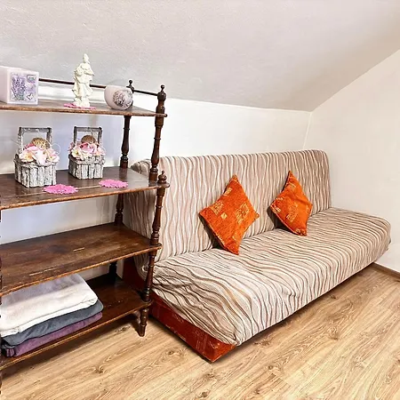 Kenka Apartment